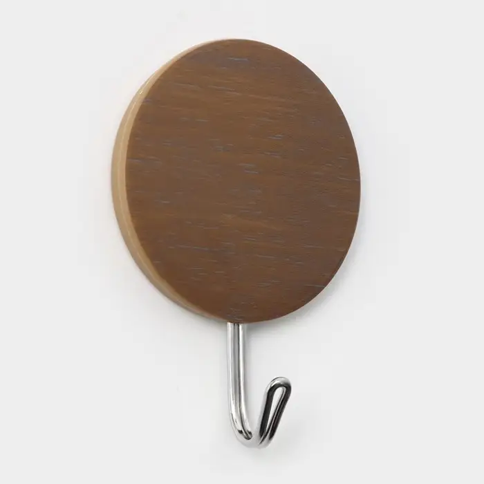 Крючки самоклеящиеся Доляна &laquo;Деревянные круги&raquo;, 3 шт., коричневые