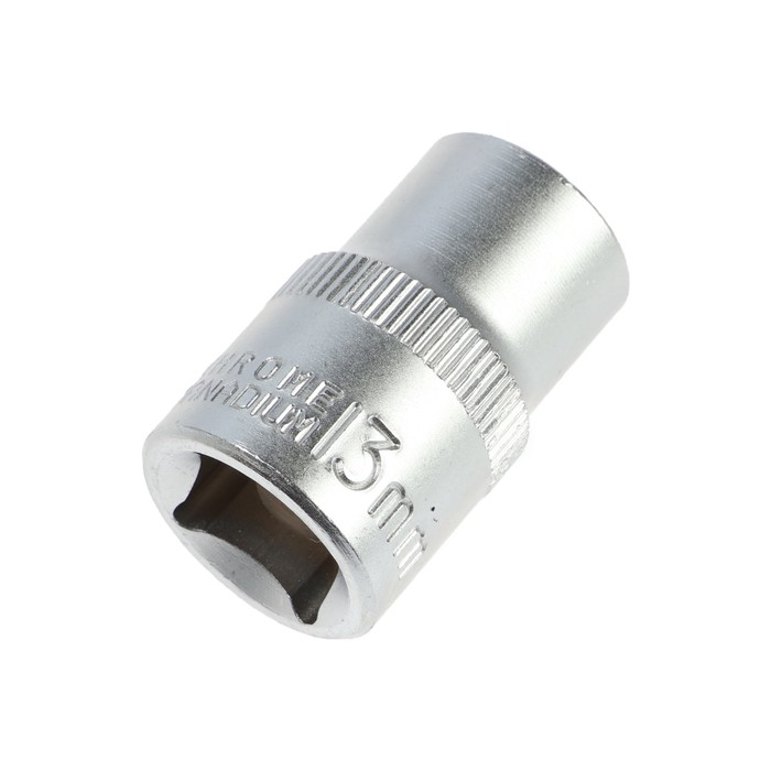 Головка торцевая шестигранная ТУНДРА, под квадрат 1/2 Головка торцевая шестигранная ТУНДРА, под квадрат 1/2", 13 мм, CrV