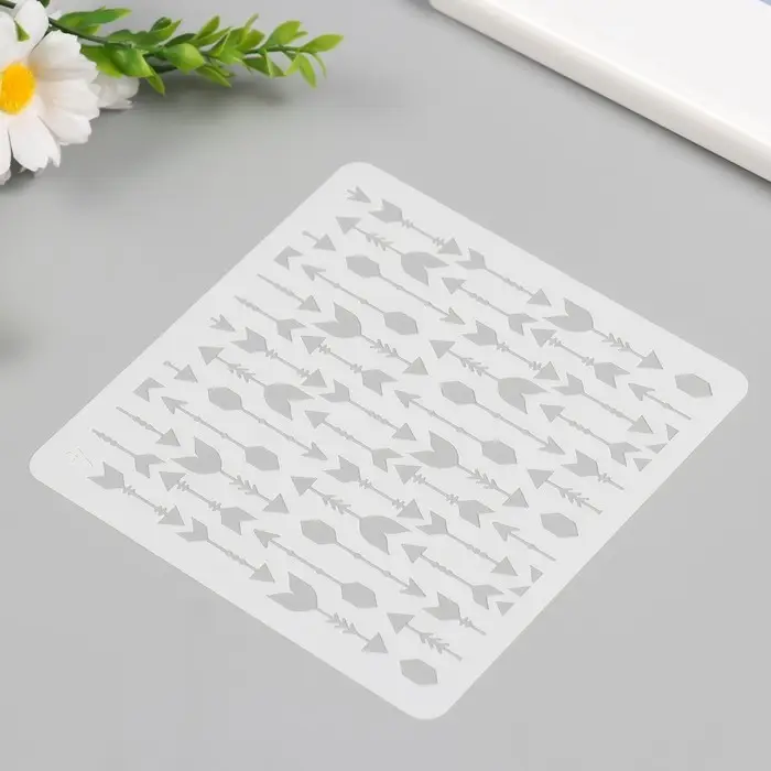 Трафарет пластик "Стрелы" 15х15 см