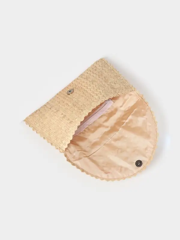 Сумка клатч плетёная из пальмового листа, 28&times;16&times;2 см, бежевая