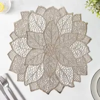 Салфетка сервировочная на стол Доляна &laquo;Цветок&raquo;, d=38 см, золотая