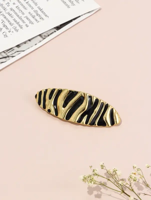 Заколка - автомат для волос QF &laquo;Филомена&raquo;, овал, 8.5 см, чёрно-золотая