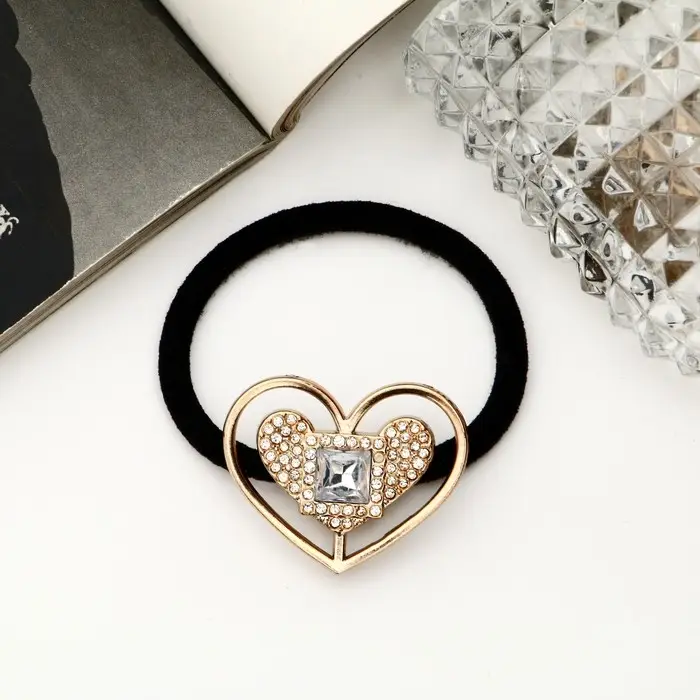 Резинка для волос "Лоретта" сердце