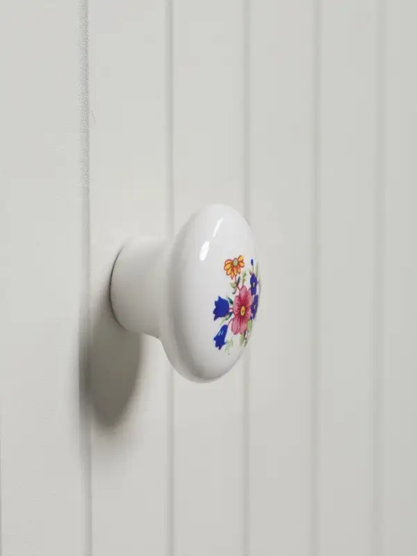 Ручка кнопка FLOWER Ceramics 017, d=32, керамическая, белая