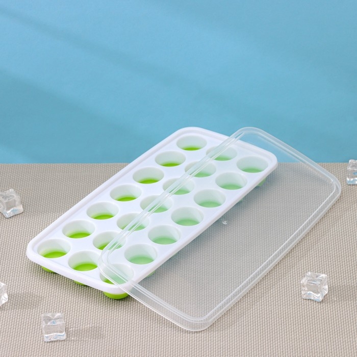 Форма для льда и шоколада с крышкой Доляна, 26×12×2,5 см, 21 ячейка (3×3×2 см), цвет МИКС Форма для льда и шоколада с крышкой Доляна, 26×12×2,5 см, 21 ячейка (3×3×2 см), цвет МИКС