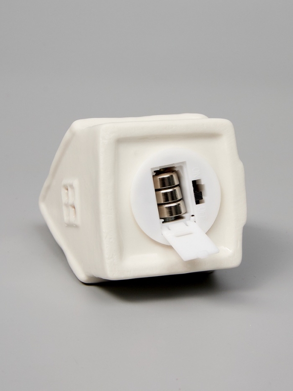 Светодиодная фигура Светодиодная фигура "Уютный дом" 6.5х6х9.8, 1 LED, LR44x3(в компл.), Т/БЕЛЫЙ