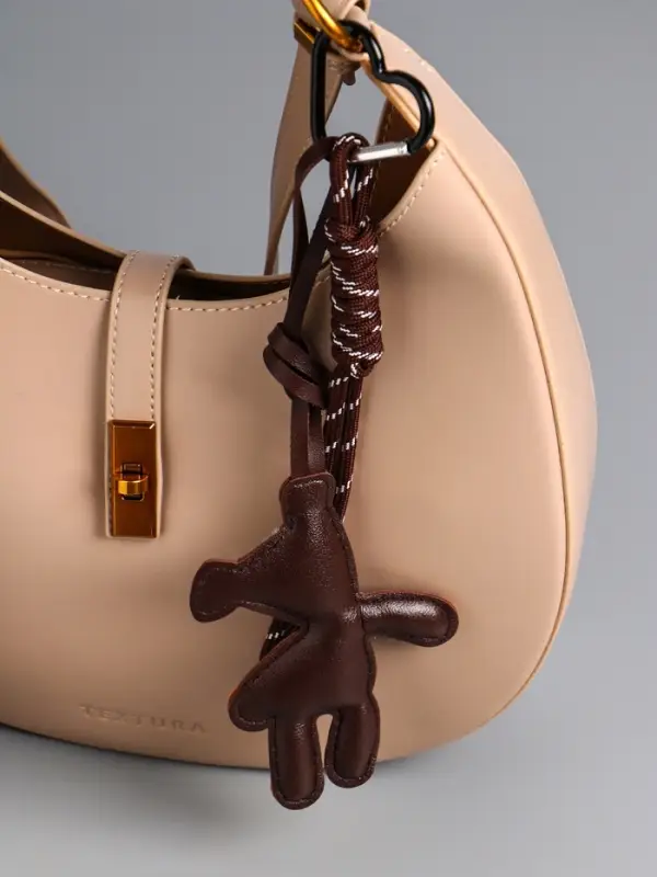 Брелок на карабине кожзам, текстиль  Брелок на карабине кожзам, текстиль "Медведь" бурый, с узлом 27х8,8х1,5 см