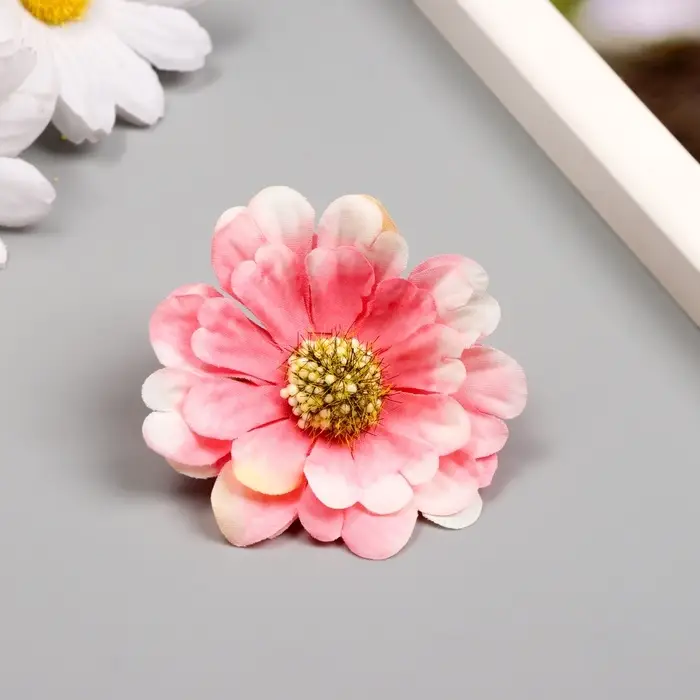 Бутон на ножке для декорирования Бутон на ножке для декорирования "Многослойная ромашка розовая" 6х6 см