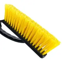 Щётка-скребок AVS WB-6325 (66 cм), мягкая ручка, распушенная щетина.