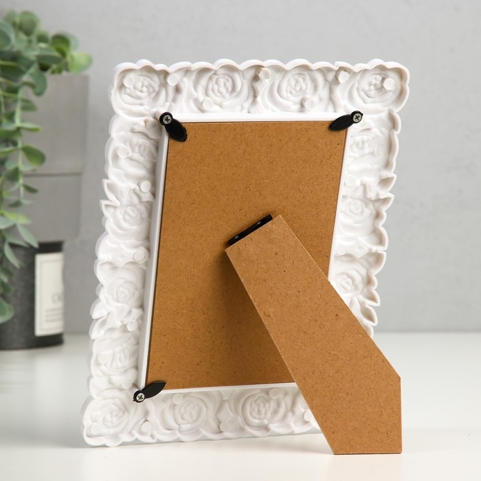 Фоторамка пластик 10х15 см "Пышные розы" белая 16х21 см