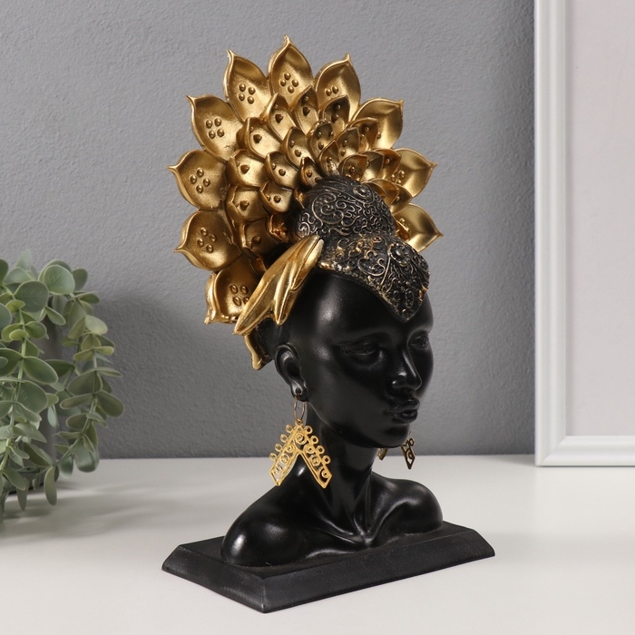 Сувенир полистоун бюст Сувенир полистоун бюст "Девушка с золотой георгиной-короной" чёрный 8,6х17х26,6 см