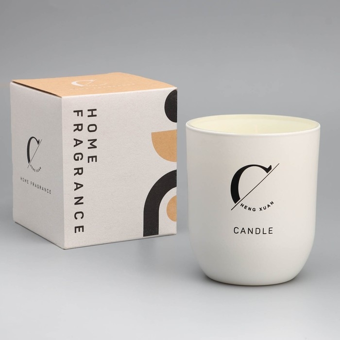 Свеча ароматическая  Свеча ароматическая "Home Fragrance", ирис и сладости, белая, 7х8 см