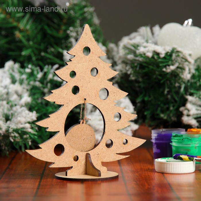 Сувенир «Елочка со снежинкой» на подставке Сувенир «Елочка со снежинкой» на подставке