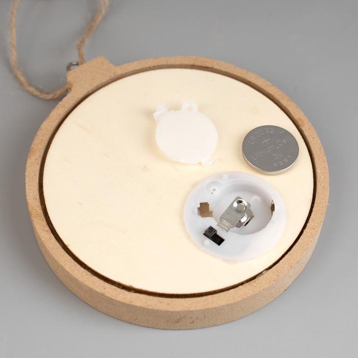 Ёлочная игрушка «Шар с Дедом Морозом», от батареек, свечение тёплое белое Ёлочная игрушка «Шар с Дедом Морозом», от батареек, свечение тёплое белое