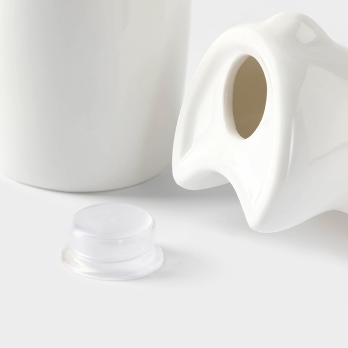 Набор фарфоровый для специй на бамбуковой подставке BellaTenero «Заяц с морковкой», 2 предмета: солонка 50 мл, перечница 40 мл, цвет белый Набор фарфоровый для специй на бамбуковой подставке BellaTenero «Заяц с морковкой», 2 предмета: солонка 50 мл, перечница 40 мл, цвет белый