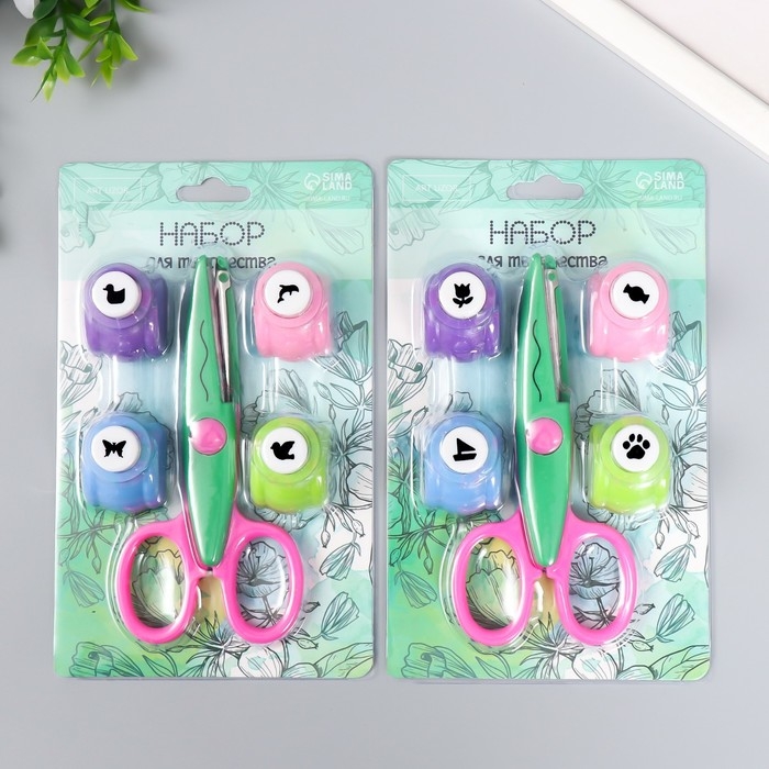 Набор для скрапбукинга Набор для скрапбукинга "Плавная волна" ножницы фигурные 13,5см+4 дырокола d=1,2см 11,2х18 см 94115