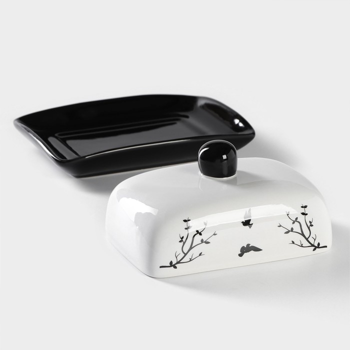 Маслёнка Доляна «Весенний вечер», 17×12,5×8,5 см, цвет белый Маслёнка Доляна «Весенний вечер», 17×12,5×8,5 см, цвет белый