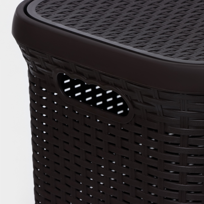 Корзина бельевая с крышкой «Ротанг», 60 л, 34×44×56 см, цвет микс