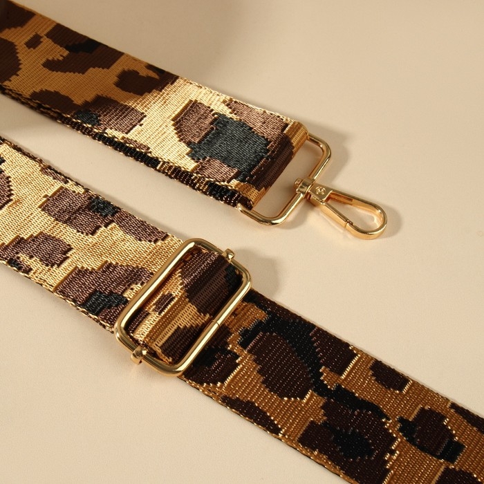 Ручка для сумки «Орнамент леопард», стропа, с карабинами, 139 ± 3 × 3,8 см, цвет коричневый Ручка для сумки «Орнамент леопард», стропа, с карабинами, 139 ± 3 × 3,8 см, цвет коричневый