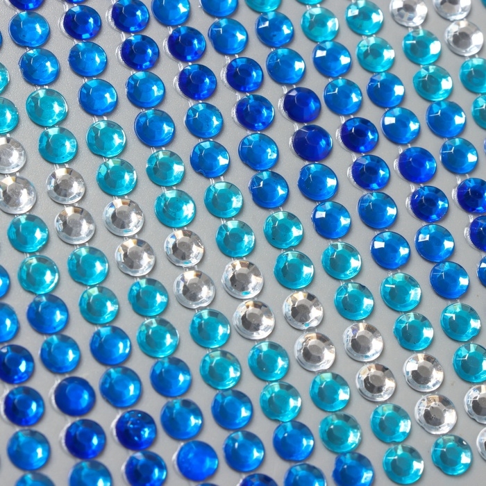 Наклейка пластик стразы "Градиент сине-голубого" 30х10,5 см