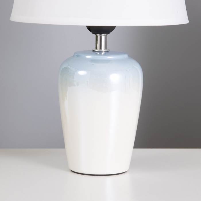 Лампа настольная Лампа настольная "Блеск" 1х40Вт Е27 нежно голубой 20х20х32см