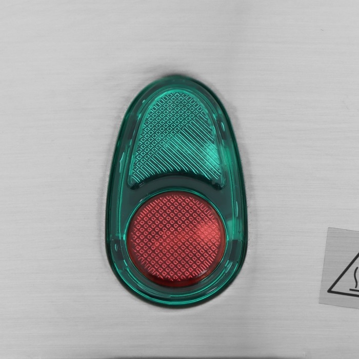 Вафельница электрическая Вафельница электрическая "Чудесница" ЭВ-4, 700 Вт, пончики, сэндвичи, чёрно-серебристая