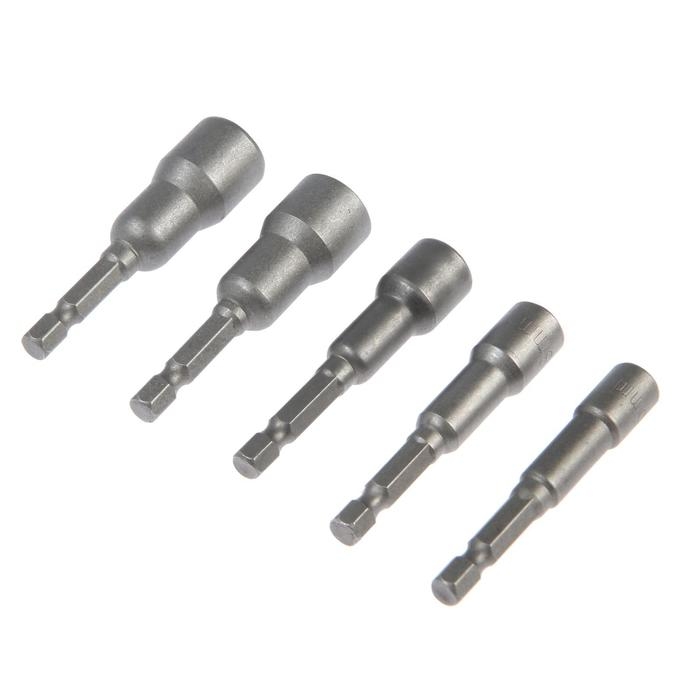 Набор бит с торцевыми головками ТУНДРА, CrV, магнит, 6-8-10-12-13 х 65 мм, 5 шт. Набор бит с торцевыми головками ТУНДРА, CrV, магнит, 6-8-10-12-13 х 65 мм, 5 шт.