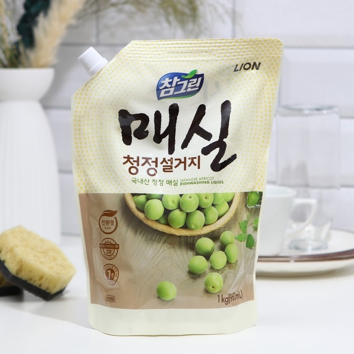Средство для мытья посуды CJ Lion Chamgreen Средство для мытья посуды CJ Lion Chamgreen "Японский абрикос", 960 мл