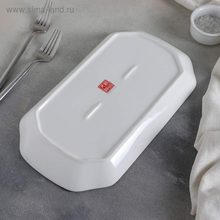 Блюдо фарфоровое сервировочное «Аврора», 600 мл, 30×17×3 см Блюдо фарфоровое сервировочное «Аврора», 600 мл, 30×17×3 см