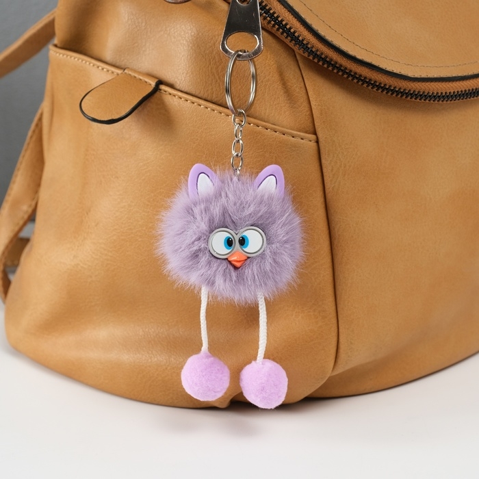 Пушистик на кольце Пушистик на кольце "Косые глазки" сиреневый 9,5х6х6 см