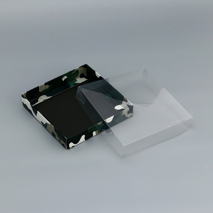 Коробка сборная с PVC крышкой,  Коробка сборная с PVC крышкой, "23 Февраля", 16 х 16 х 3 см. Кондитерская упаковка