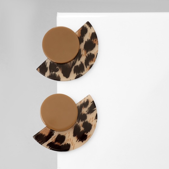 Серьги пластик «Танзания» полукруг бежевый леопард, цветные Серьги пластик «Танзания» полукруг бежевый леопард, цветные