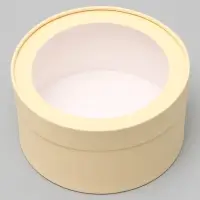 Подарочная коробка круглая &laquo;Крема&raquo; кремовая, завальцованная с окном, 21&times;11 см