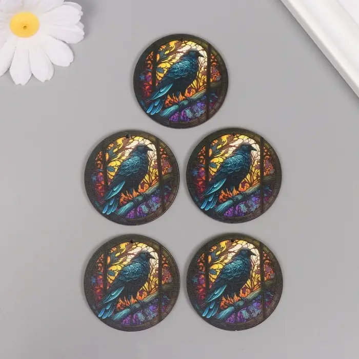 Декор для творчества дерево Декор для творчества дерево "Ворон. Витраж" 4,6х4,6х0,3 см