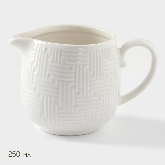 Набор фарфоровый сервировочный BellaTenero, 4 предмета: молочник 250 мл, сахарница с крышкой 250 мл, ложка, бамбуковая подставка, цвет белый