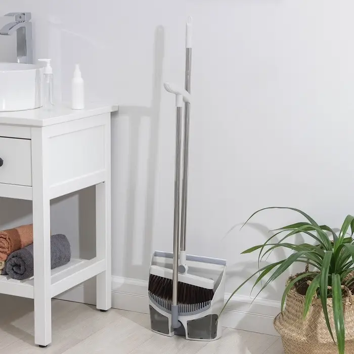 Щётка для пола Raccoon: совок 28&times;27&times;89 см, щётка 23&times;94 см, белая