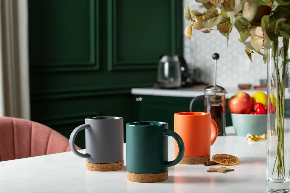 Кружка с пробковой подставкой Corky, зеленая Кружка с пробковой подставкой Corky, зеленая