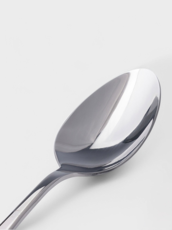 Столовая ложка Hanna Knövell Hertel, 21.2 см, толщина 3 мм, нержавеющая сталь, серебристая Столовая ложка Hanna Knövell Hertel, 21.2 см, толщина 3 мм, нержавеющая сталь, серебристая