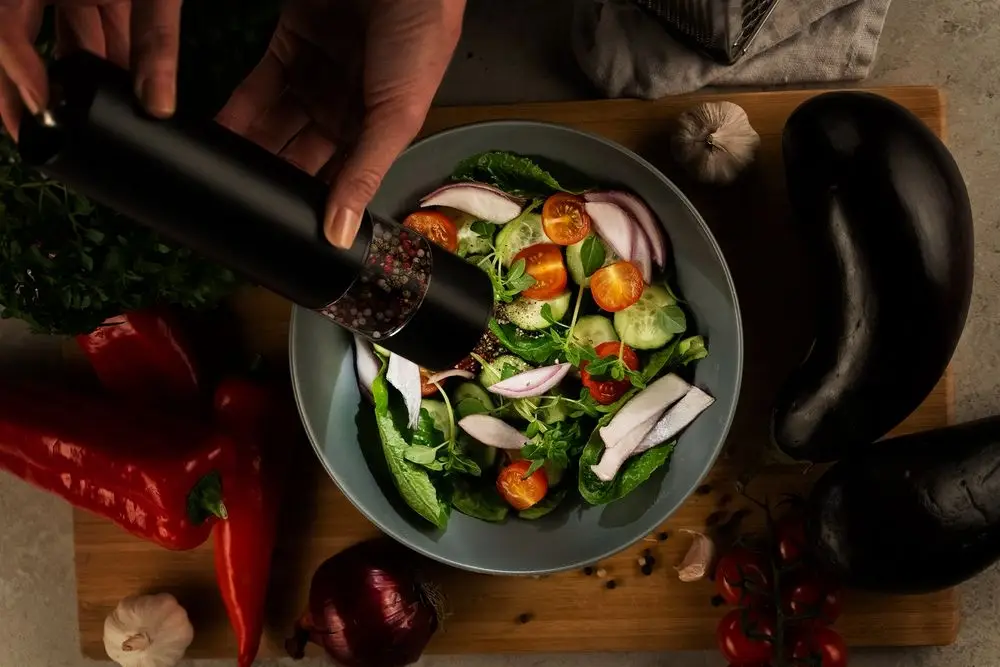 Электрическая мельница для специй Black Mill, синяя Электрическая мельница для специй Black Mill, синяя