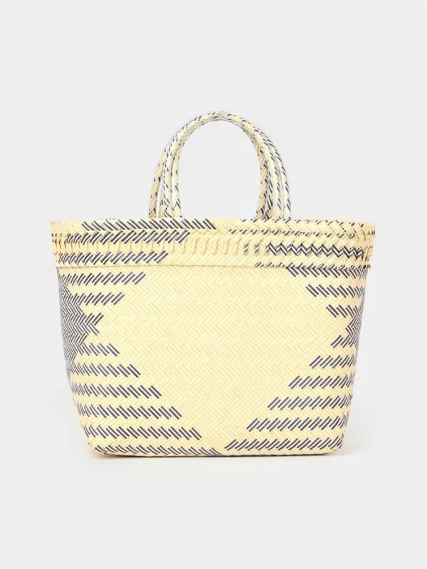 Сумка плетёная, 30&times;15&times;35 см, пластик, бежевая с чёрным