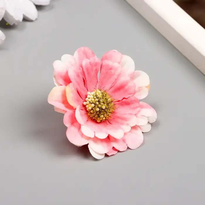 Бутон на ножке для декорирования Бутон на ножке для декорирования "Многослойная ромашка розовая" 6х6 см