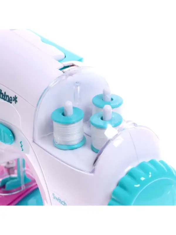 Швейная машинка &laquo;Рукодельница&raquo;, 3 катушки