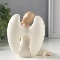 Сувенир керамика "Девушка-ангел в белом платье, с белой розой в ладонях" 11,3х10х9,8 см