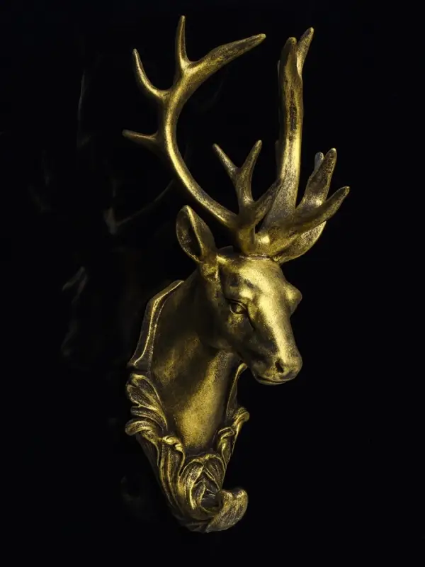 Крючок настенный «Олень», ключница декоративная, 9×8×18 см Крючок настенный «Олень», ключница декоративная, 9×8×18 см