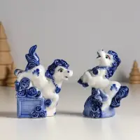 Сувенир керамика "Лошадка денежная" бело-синий МИКС 7,1х3,1х9 см Сувенир керамика "Лошадка денежная" бело-синий МИКС 7,1х3,1х9 см