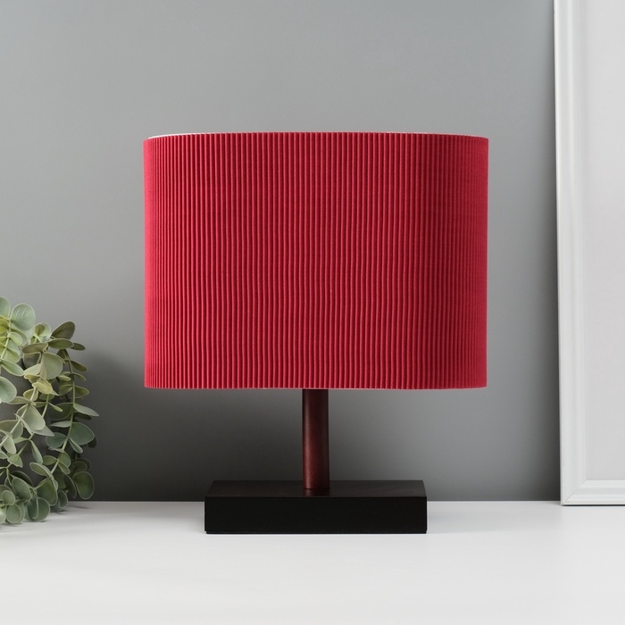 Светильник настольный Светильник настольный "Консул" 1х40Вт Е27 венге/бордовый 25х13х29см