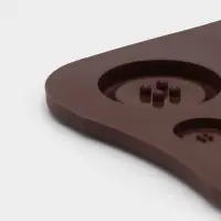 Форма для шоколада Доляна &laquo;Пуговки&raquo;, силикон, 20.5&times;10 см, 19 ячеек, коричневая