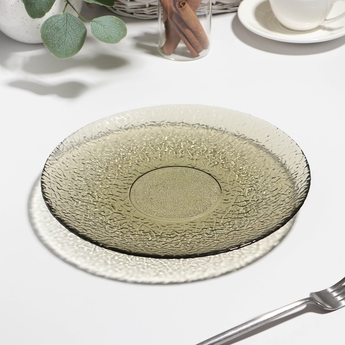 Тарелка стеклянная «Ажур», d=26 см, h=2.5 см, цвет дымка Тарелка стеклянная «Ажур», d=26 см, h=2.5 см, цвет дымка