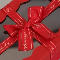 Набор подарочных коробок 3 в 1, прямоугольные с окном, 23&times;16&times;9.5 21&times;14&times;8.0 19&times;12&times;6.5 см