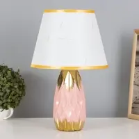 Лампа настольная &laquo;Андреа&raquo; 1&times;40 Вт Е14 розовый/золото 24&times;24&times;40 см
